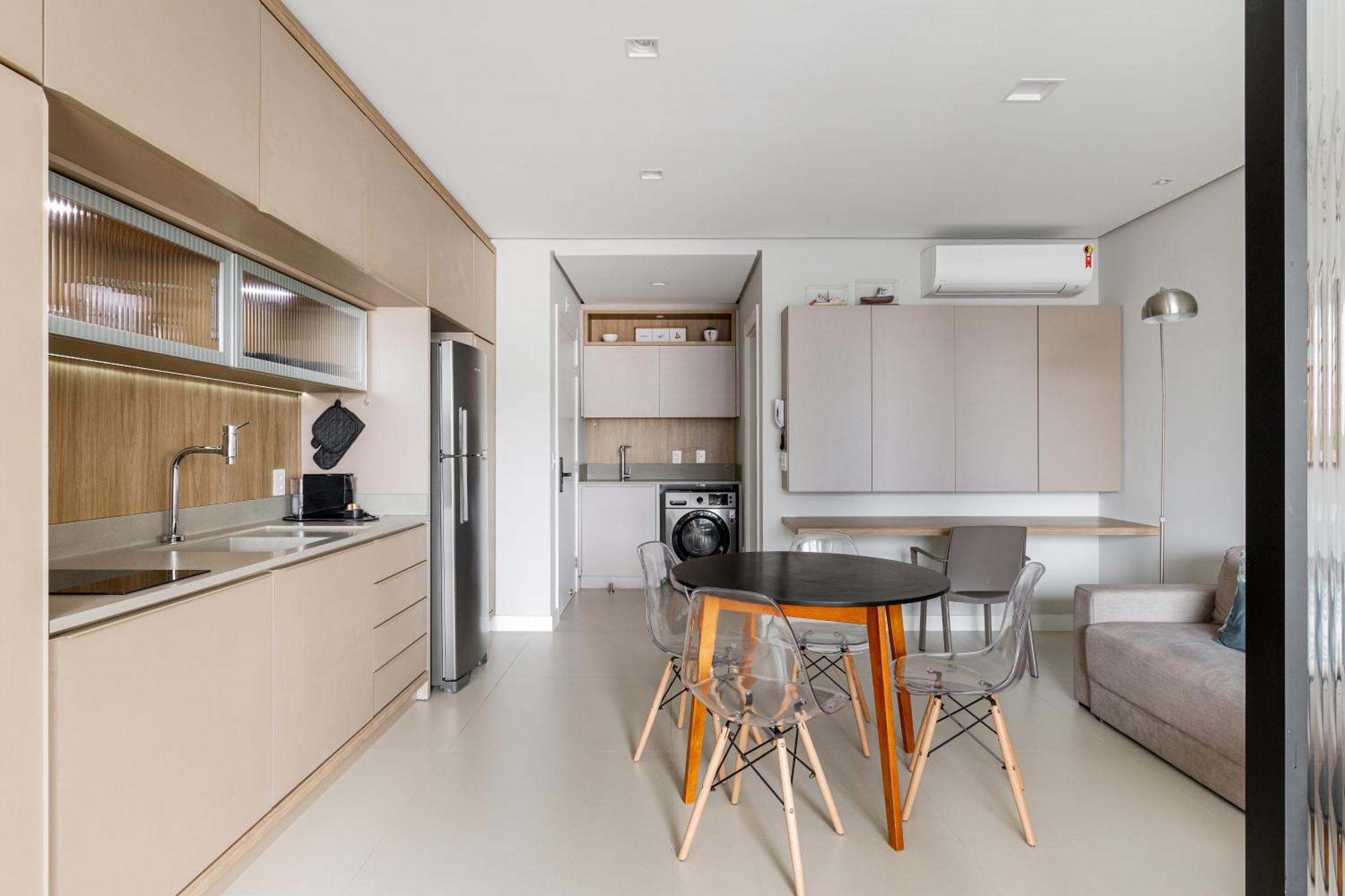 Apartamento Apto em localização incrível no Centro, prédio com piscina e academia Florianópolis Habitación foto